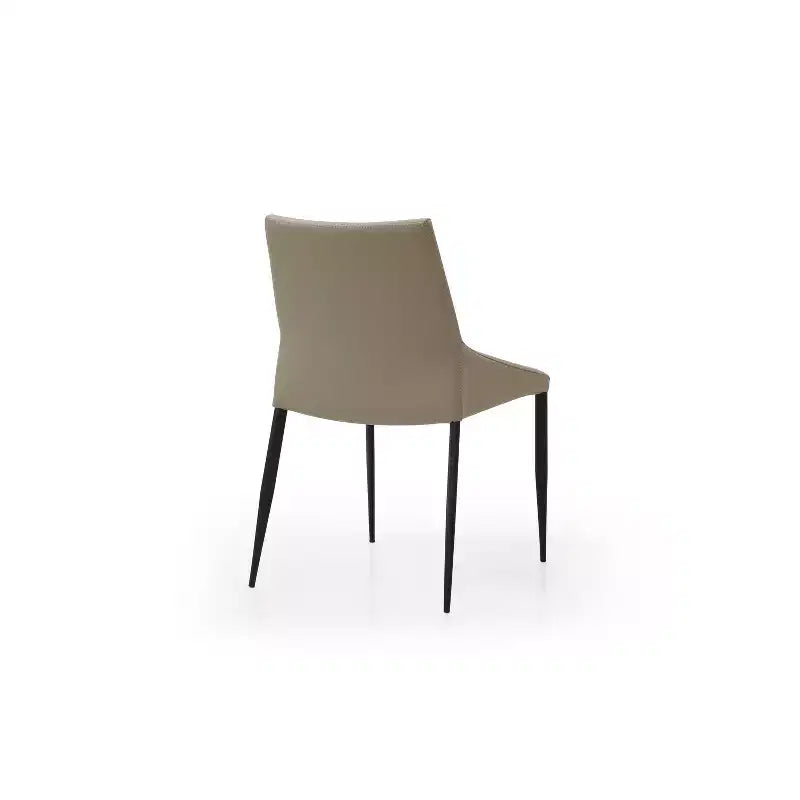 Chaise de salle à manger en similicuir marron de 37 po