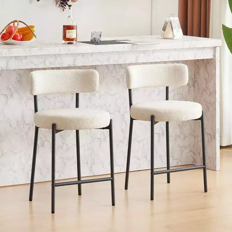 Lot de 2 tabourets de bar en tissu bouclé, hauteur comptoir 61 cm, dossier mi-haut, pieds en métal, pour îlot de cuisine et salle à manger